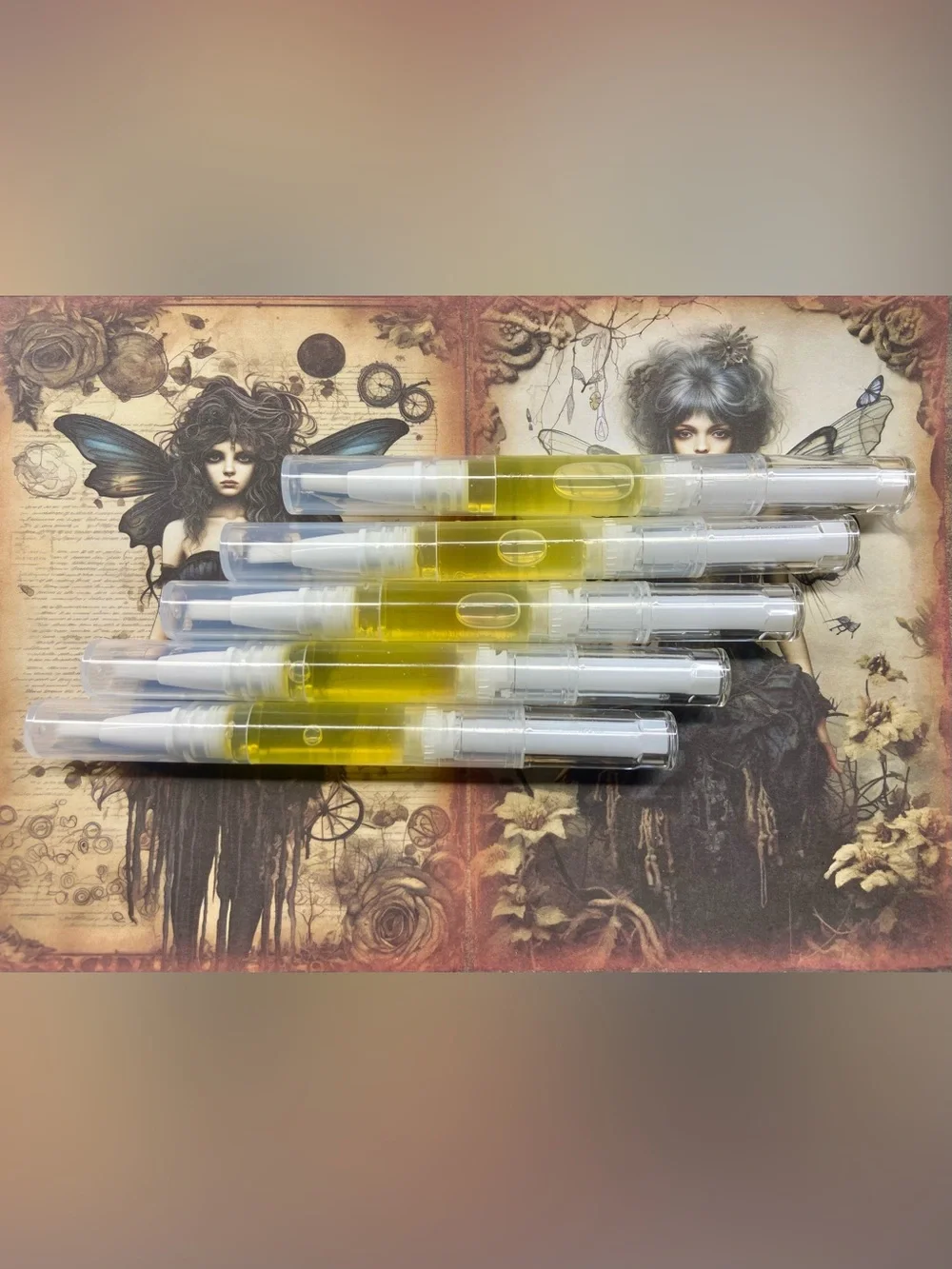 “Tiger Lily & Lychee” Cuticle Oil Nail Pen